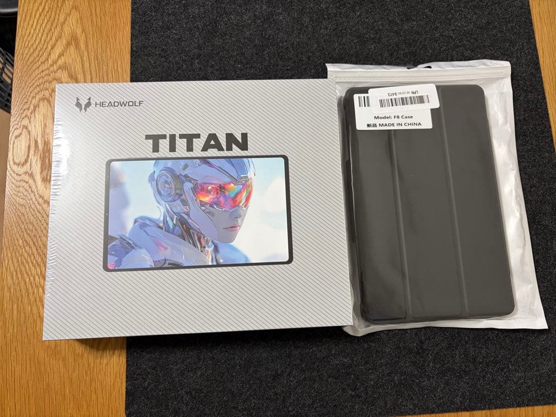 Headwolf Titan 1 8.8インチ タブレット 純正専用ケース付き