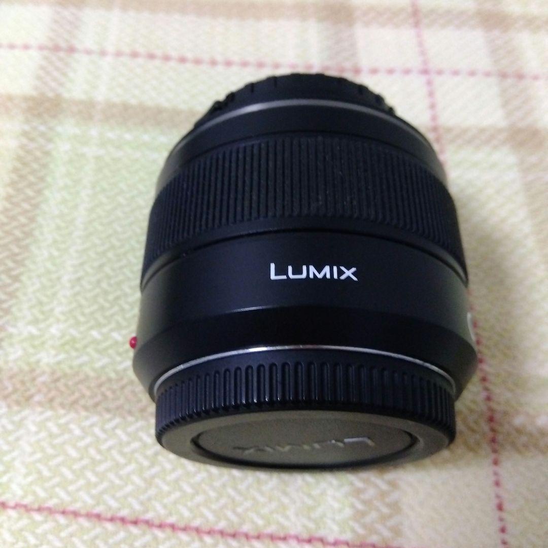 単焦点レンズ　 SUMMILUX 25mm/F1.4 　H-X025