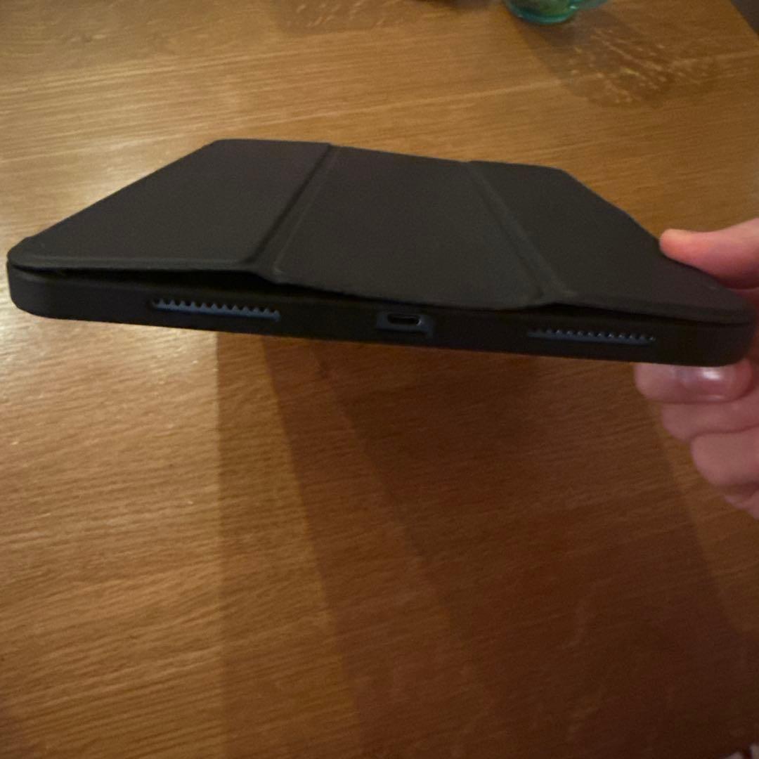 iPad （第10世代）Wi-Fiモデル　ブルー本体のみ、カバーフィルム装着済