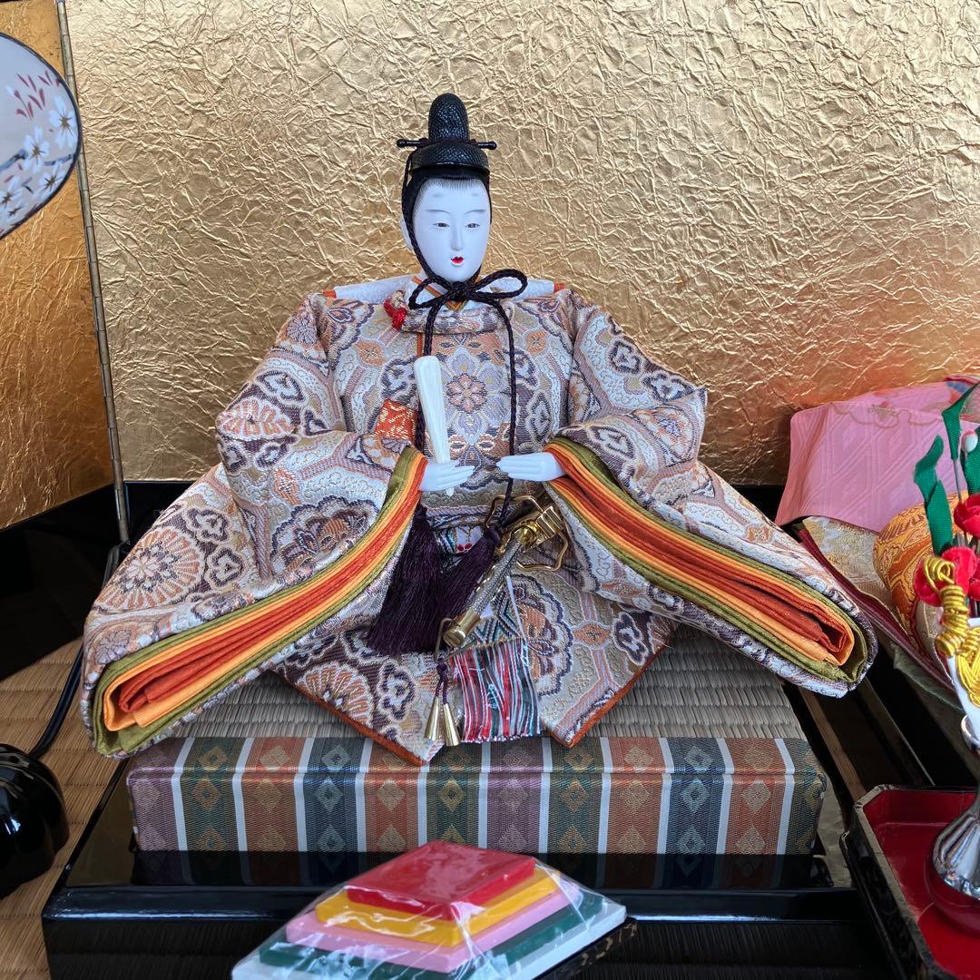 美品　伝統的な雛人形 ひな祭り飾り￼