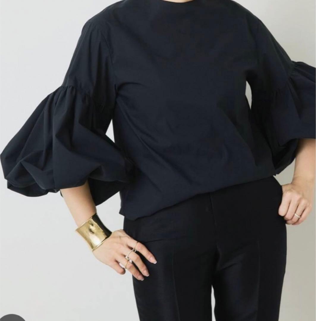 CELERI 2025SS パフスリーブシャツ　黒　ドゥーズィエムクラス