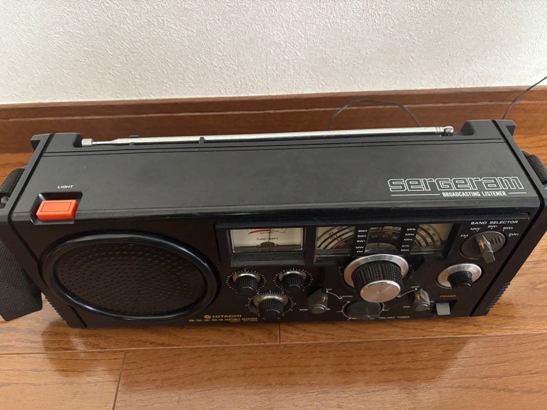 HITACHI BCLラジオ サージラムKH-2200 昭和レトロ