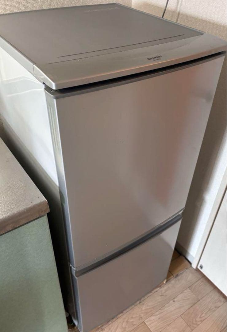 シャープ 2ドア 冷凍冷蔵庫 SJ-14E9 137L 一人暮らし
