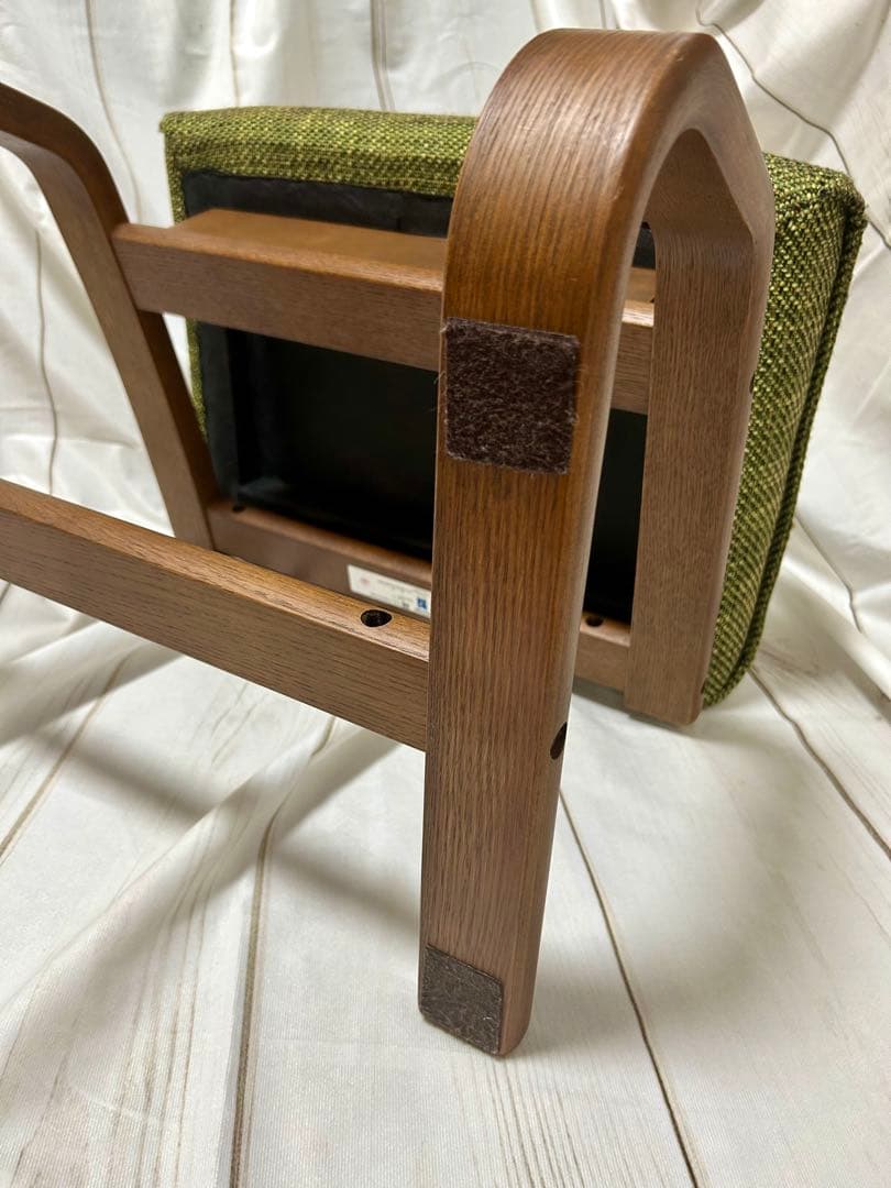 冨士ファニチアFUJI FURNITURE 　スツール　角度調節可　オットマン