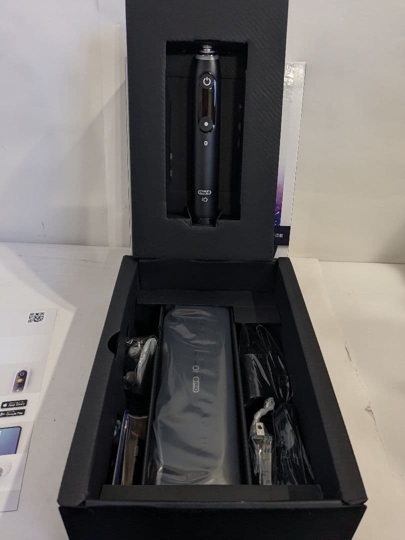 【未使用】Braunブラウン　オーラルB iO9 iOM9.2B2.2AC BK