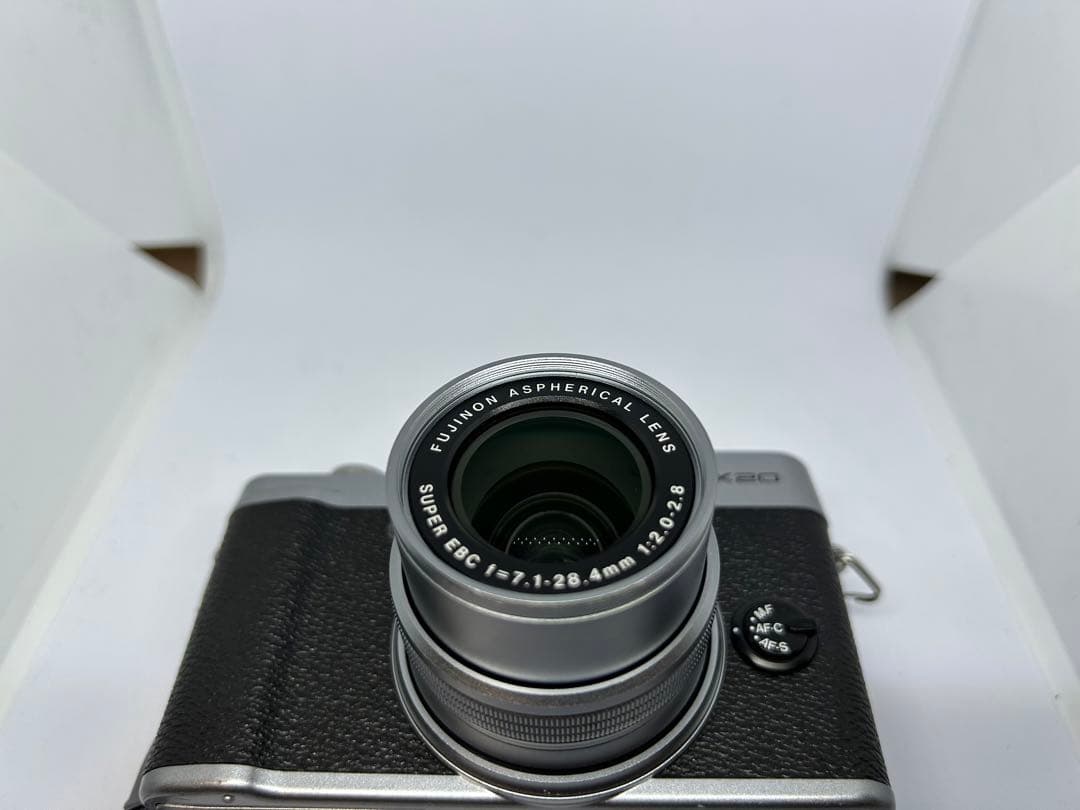 Fujifilm X20 デジタルカメラ 本体