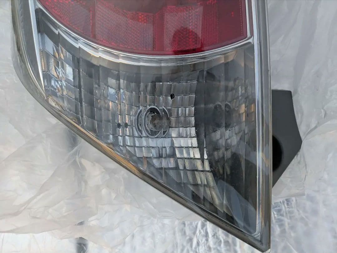 サ*ト様 アクアAQUA　NHP−10前期　テールランプ セットハーネスランプ付