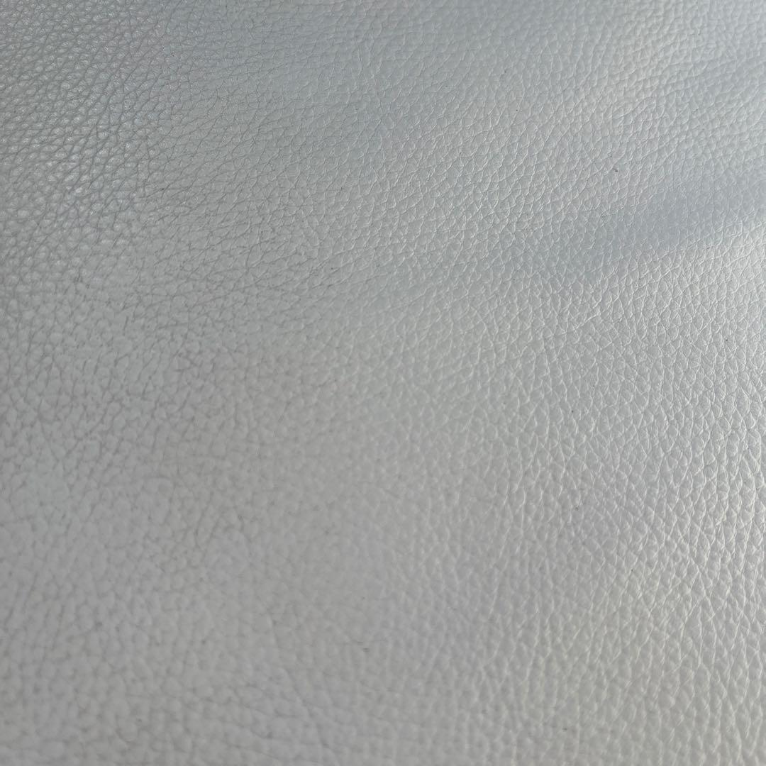 ligne roset（リーン・ロゼ） CALIN（カラン）1人掛けソファ