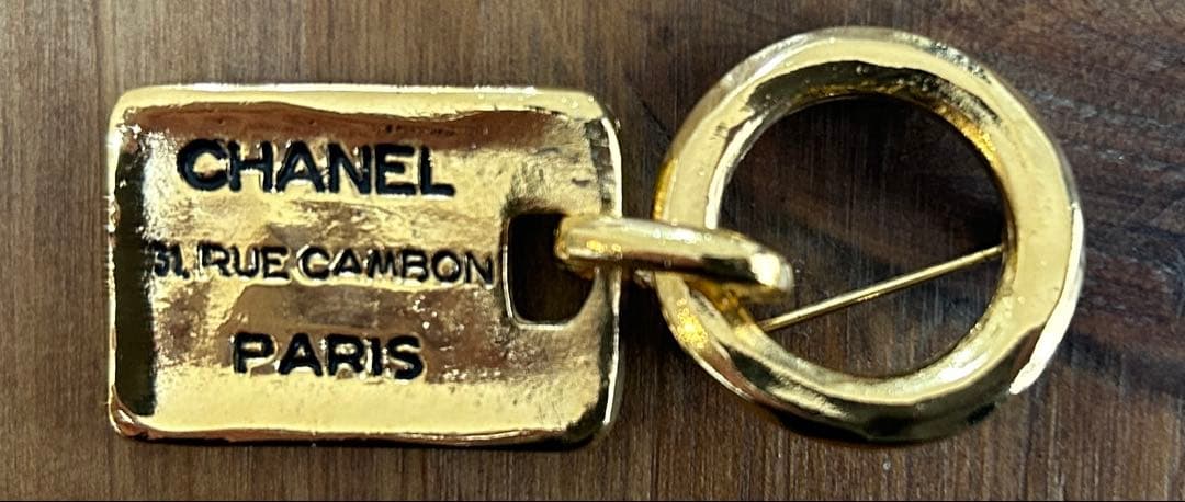 CHANEL 1133刻 カンボン プレート スイング ブローチ　　鑑定済み
