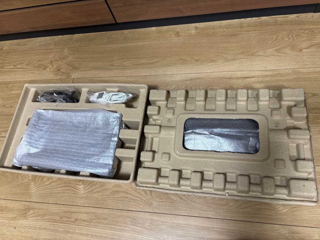 未使用品　PanasonicプライベートビエラUN-15CTD8-K