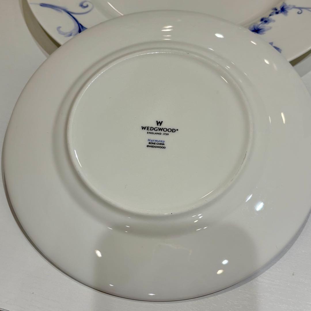 ♡ウエッジウッド　ハーモニー　カップ＆ソーサー＋プレート2枚セット
