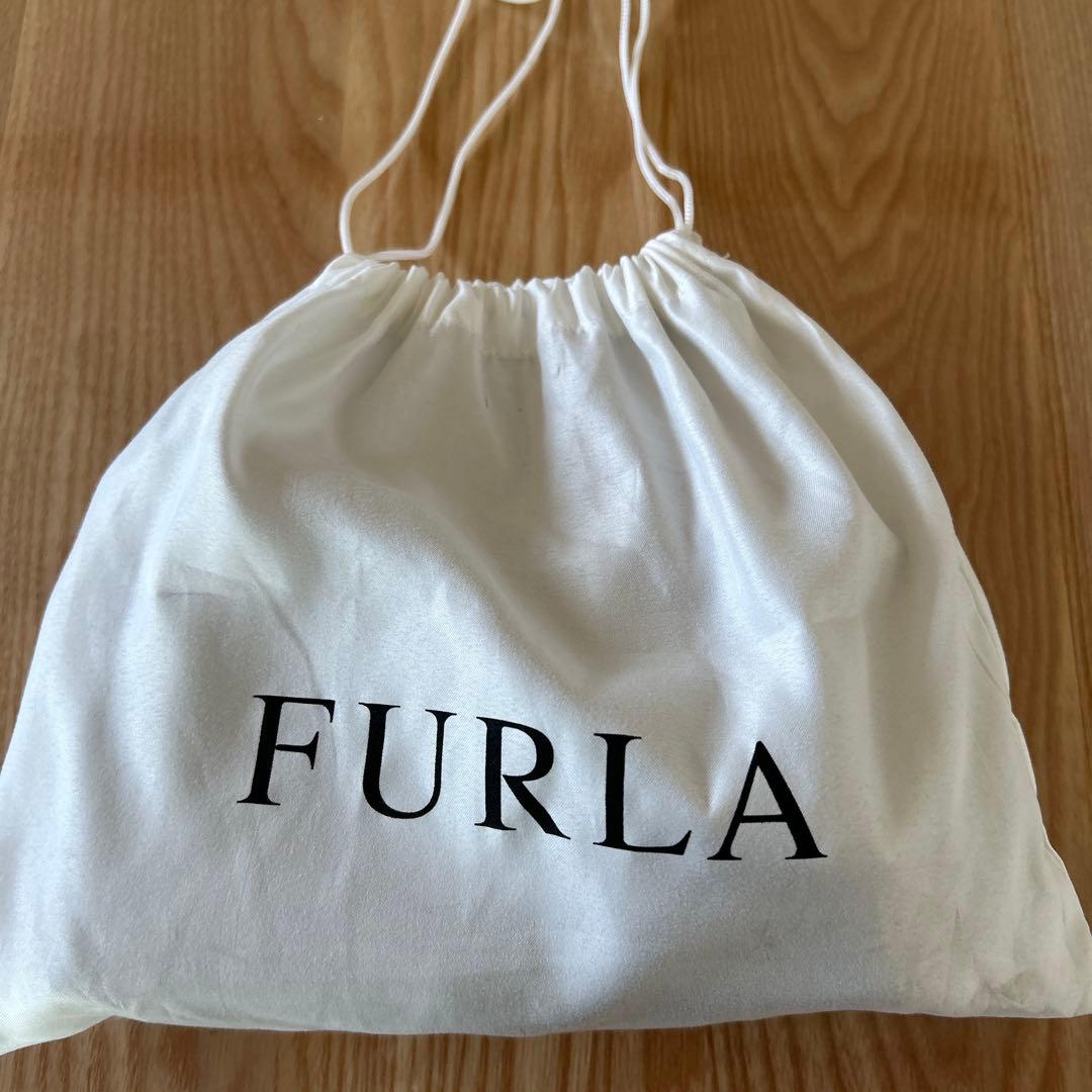 極美品　FURLA リーヴァ 2way ウォレットショルダーバッグ　ブラック