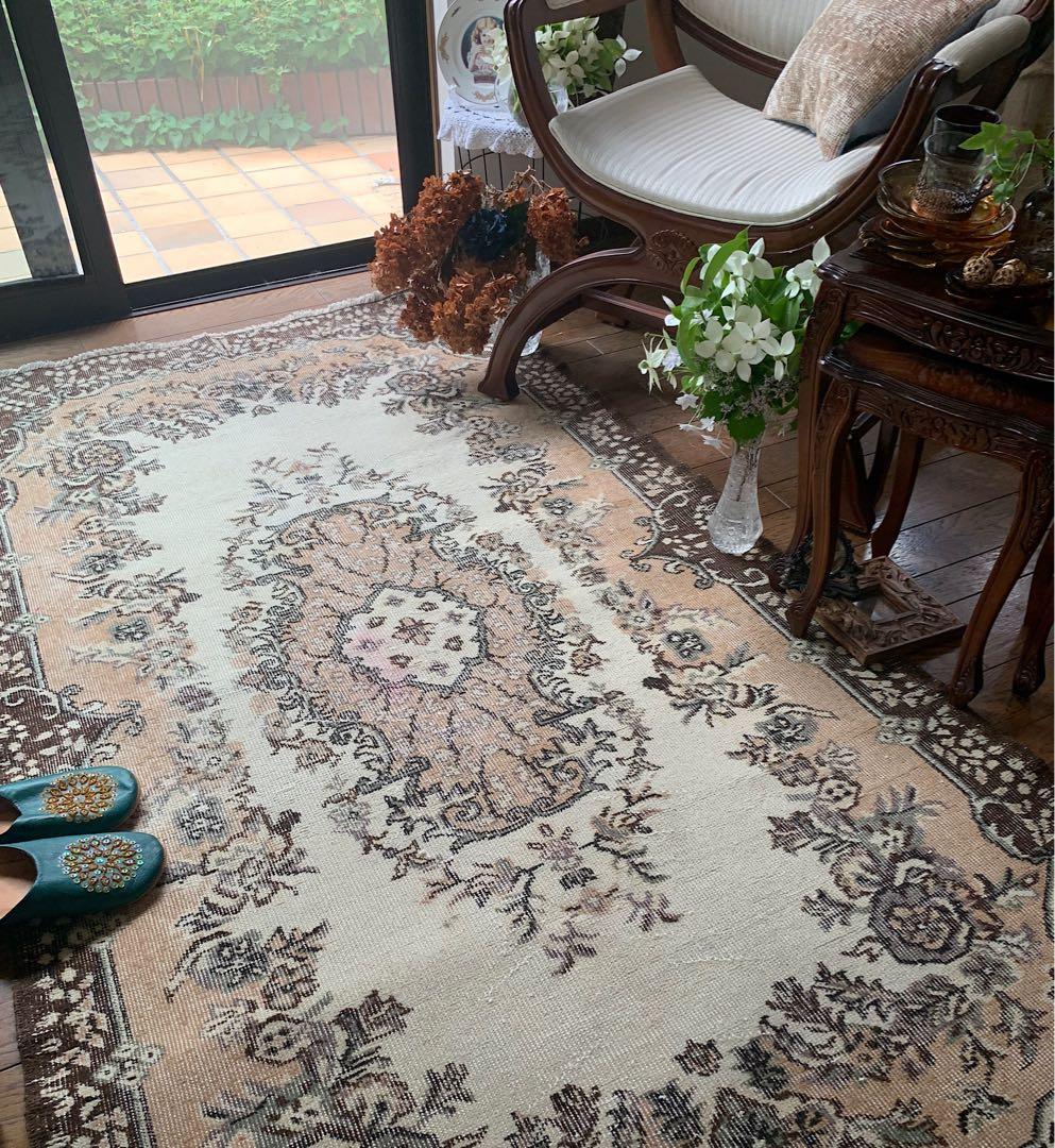 超バーゲン価格！ボタニカル208×120 ペールオレンジ　トルコヴィンテージラグ