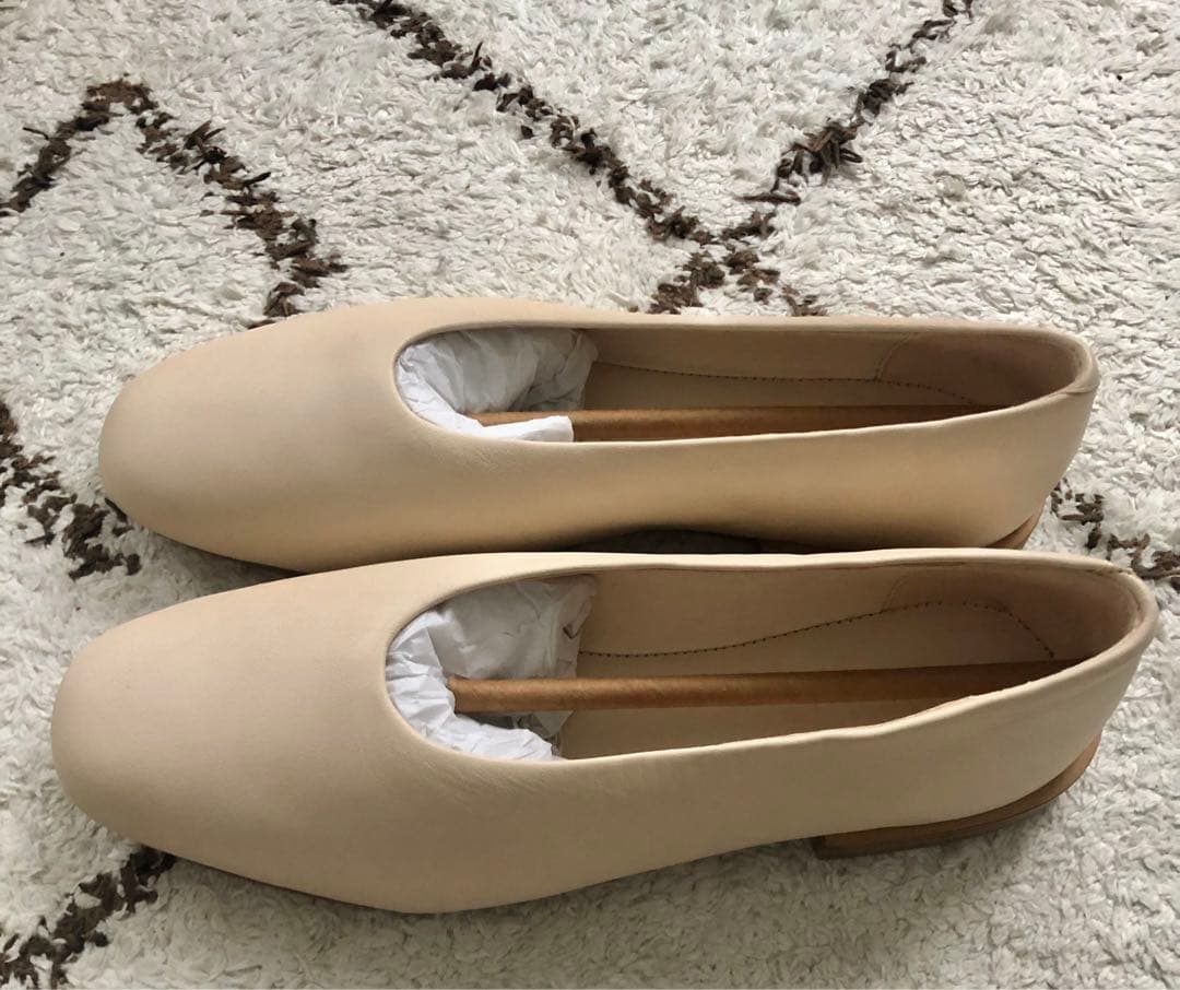 24時間セール ! JVAM フラットシューズ スリッポン 新品