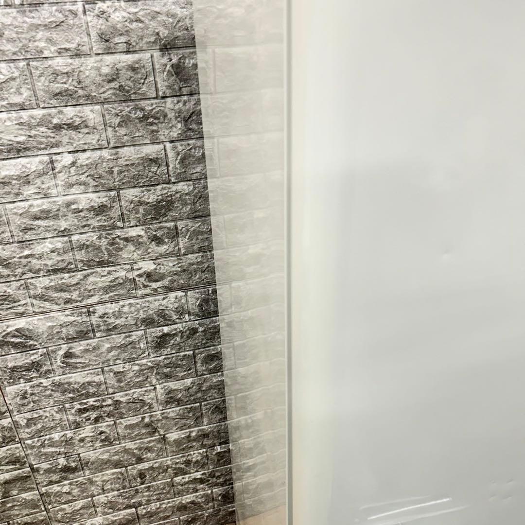 713 冷蔵庫　小型　一人暮らし　右開き　極美品　200L弱　レトロ調　保証込