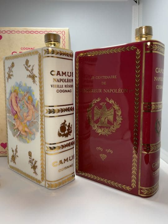 カミュ ナポレオン ブック 白 赤