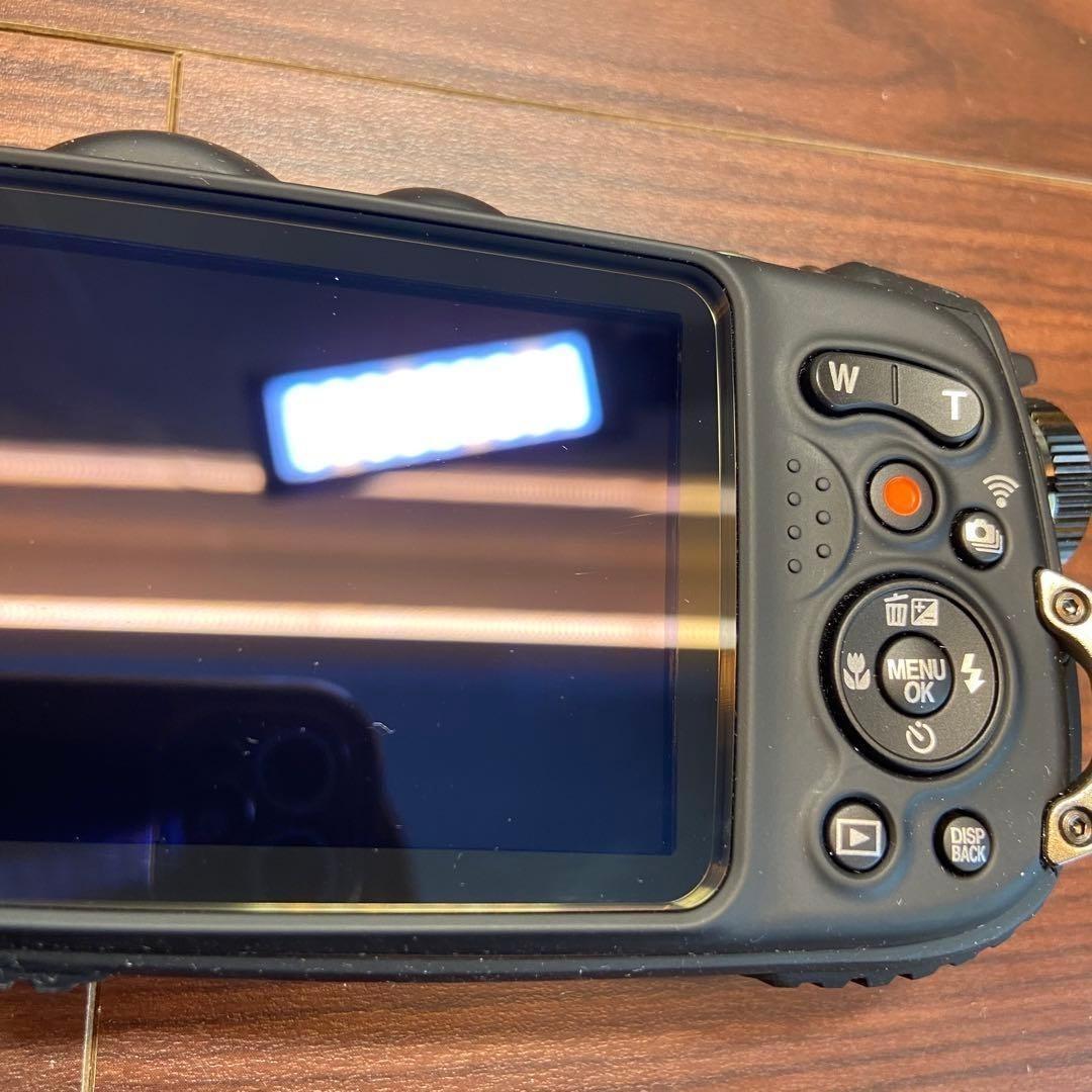FUJI FILM FinePix XP200 デジカメ ほぼ新品 4279