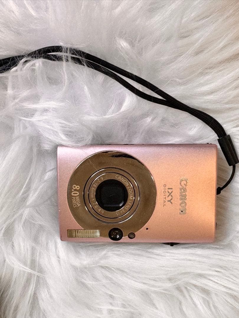 Canon IXY 8.0メガピクセル コンパクトデジタルカメラ 20 IS