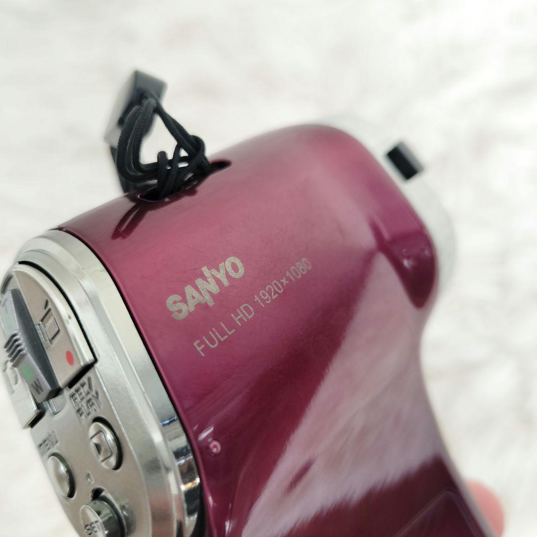 SANYO Xacti DMX-CG100 レッド