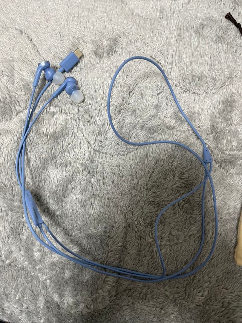 iPad(A16)Wi-Fi 128GB ブルー 保護フィルム カバー イヤホン