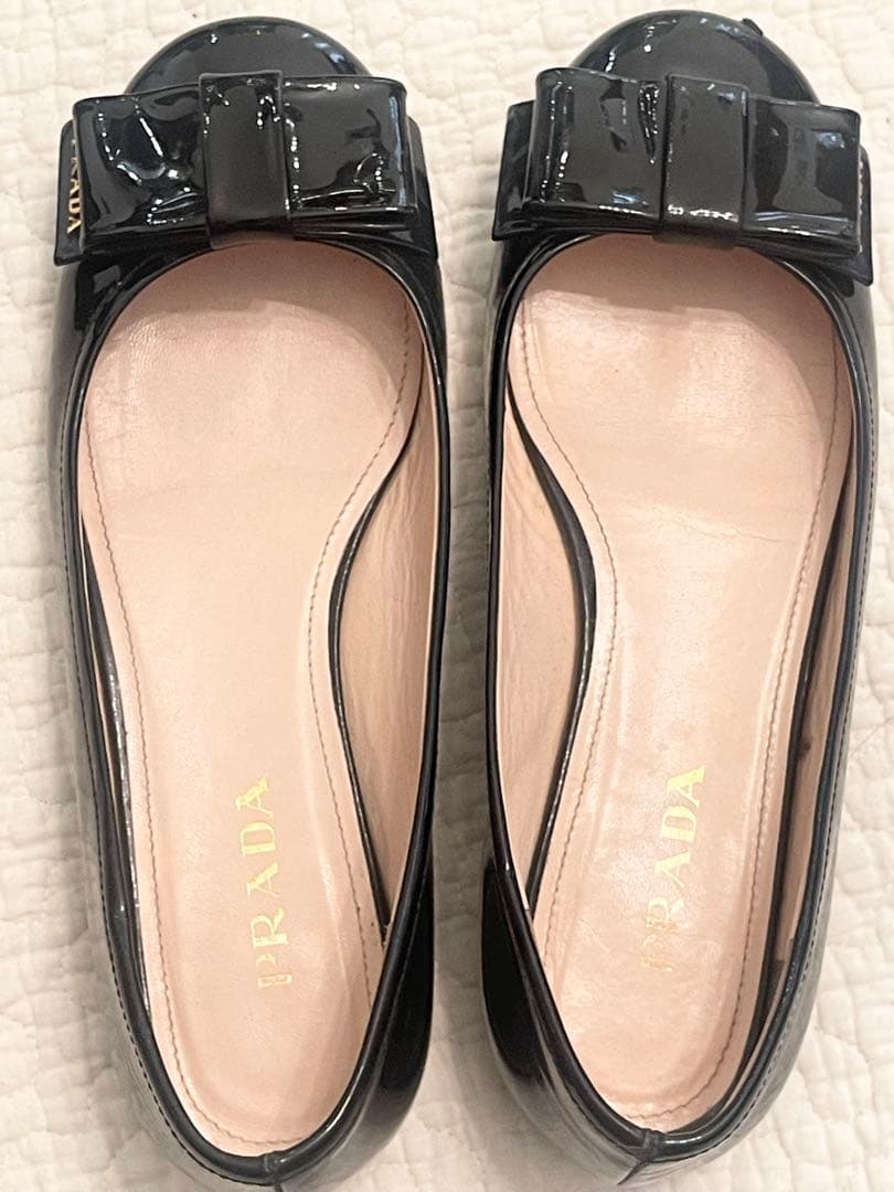本物 PRADA ブラック フラットシューズ リボン付き38.5
