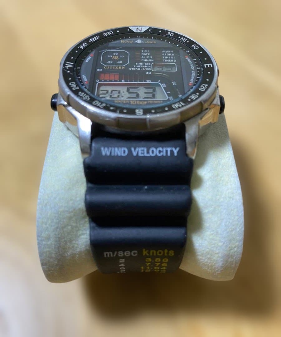 時計 CITIZEN WIND JACK