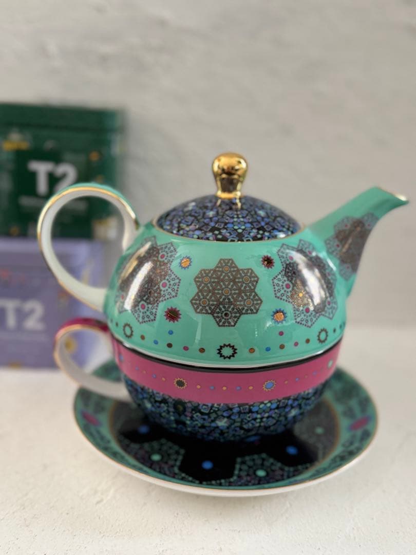 T2 ティーポットとティーセット（紅茶）⭐︎お値下げしました⭐︎