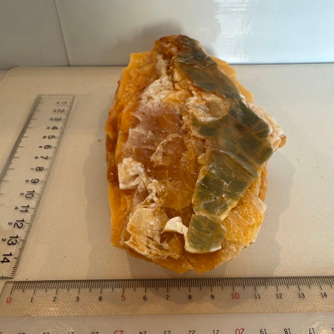 北海道石　然別オパール　蛍光オパール903ｇ