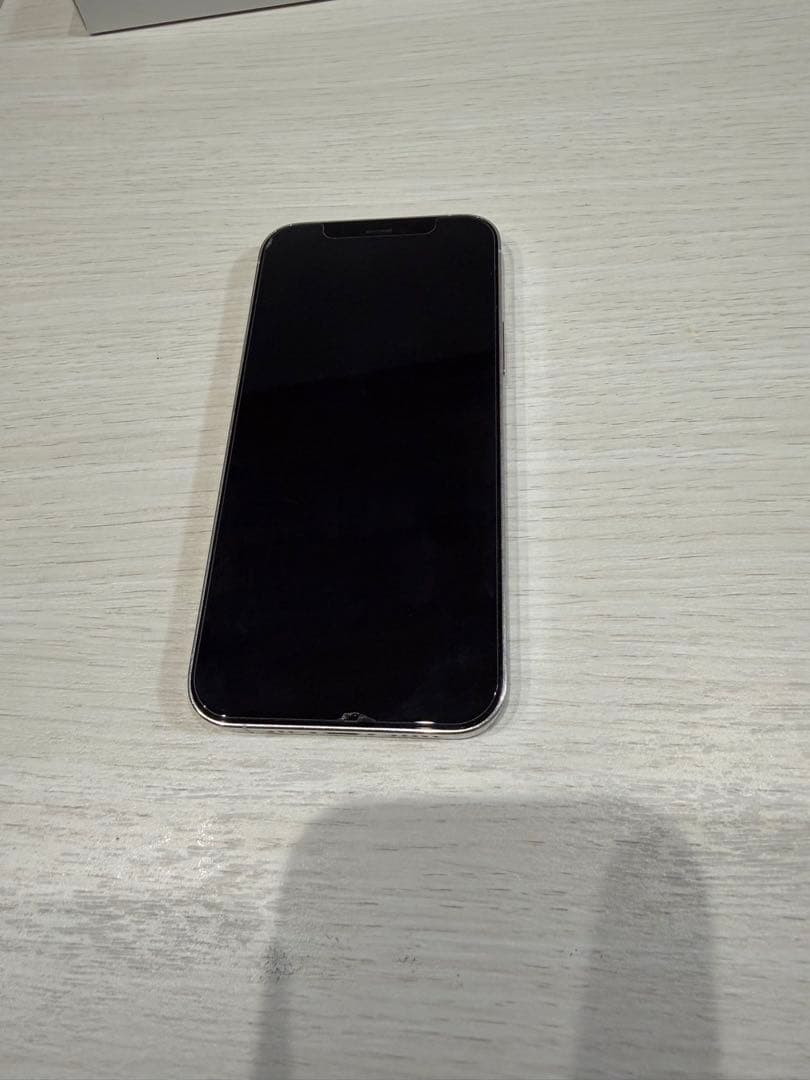 Apple iPhone 12 Pro シルバー 本体 箱付き　SIMフリー