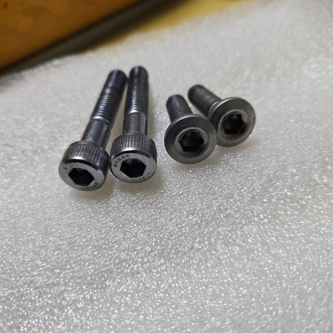 z900rsほぼ未使用純正グラブバー