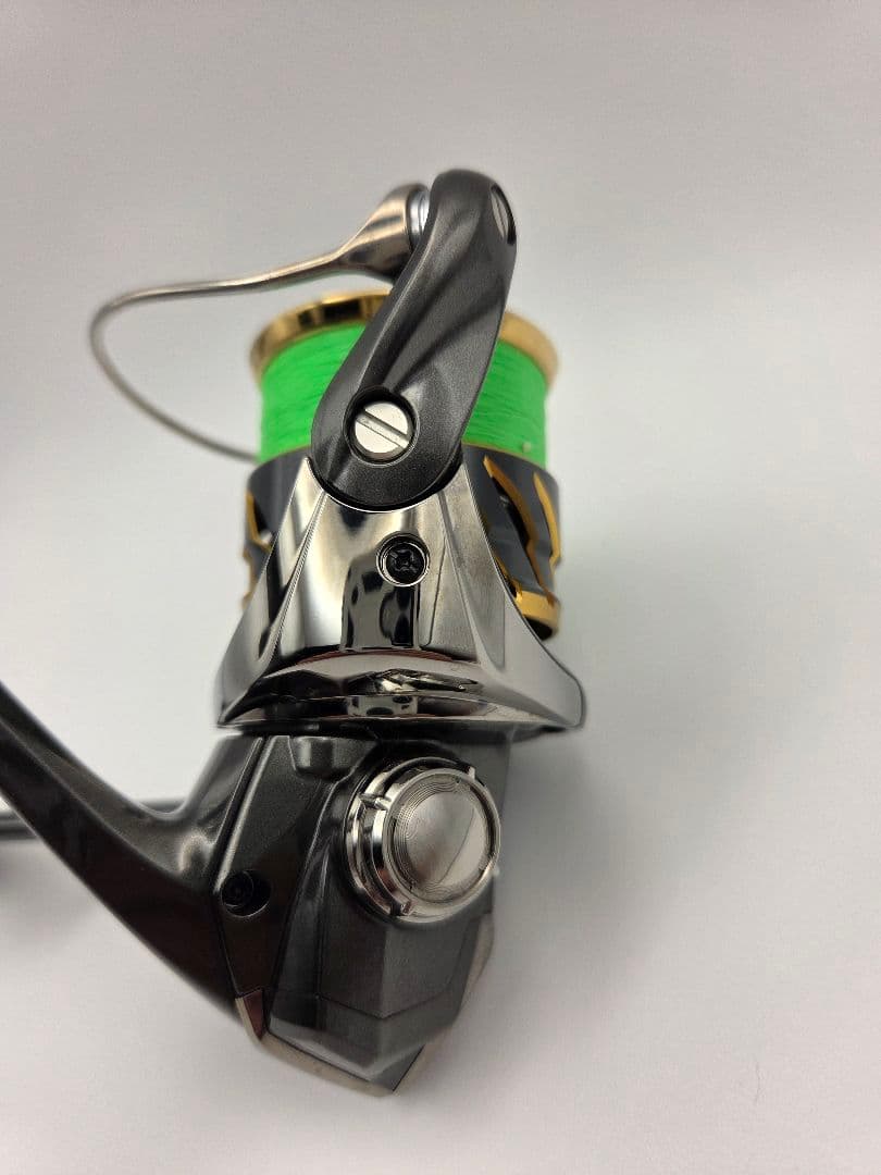 リール SHIMANO TWIN POWER C2000SHG