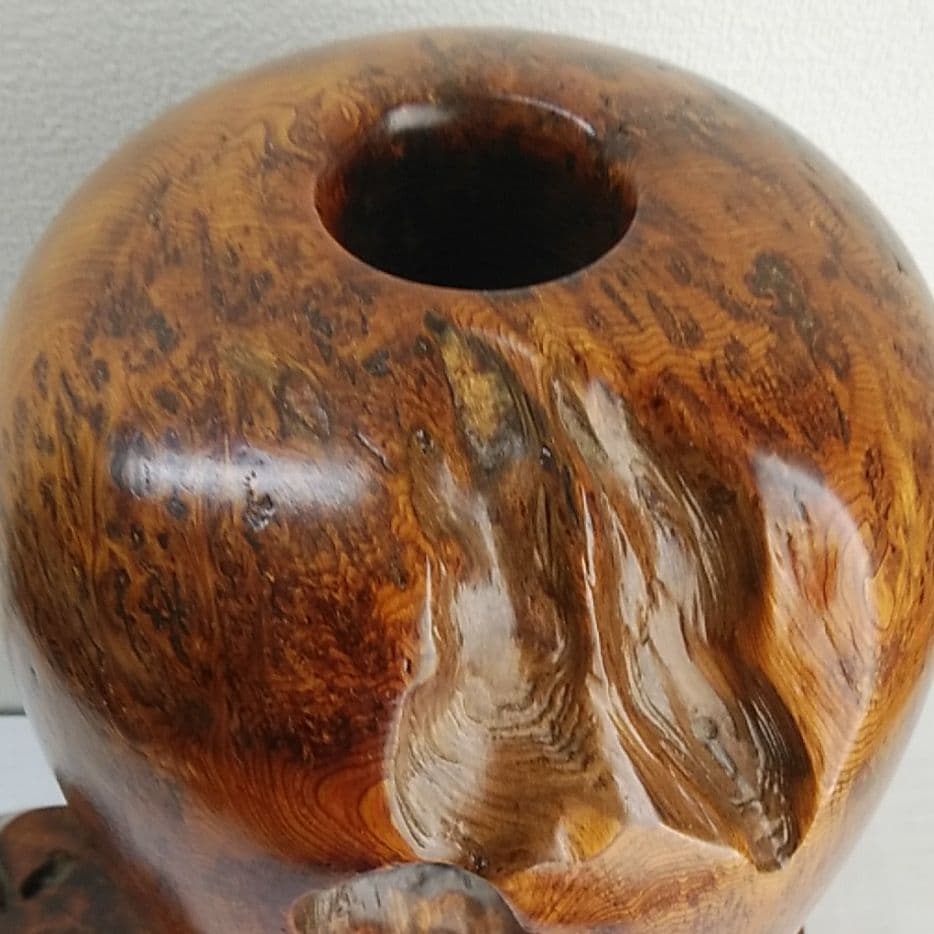 屋久杉の壺  花台付き