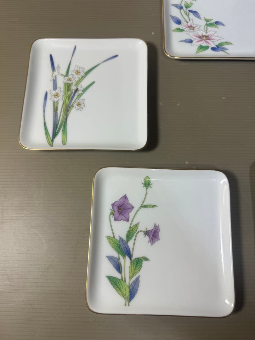 2595 香蘭社　茶席の花　皿　5客　金彩　未使用