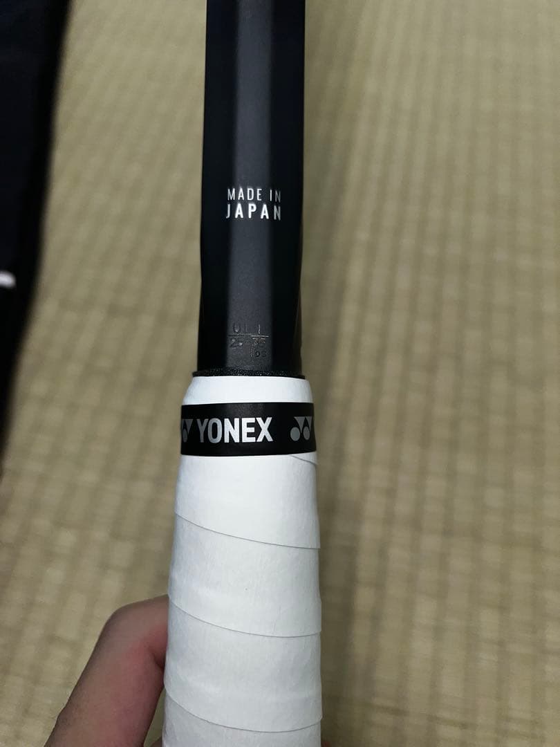 新色YONEX VOLTRAGE 8V テニスラケット