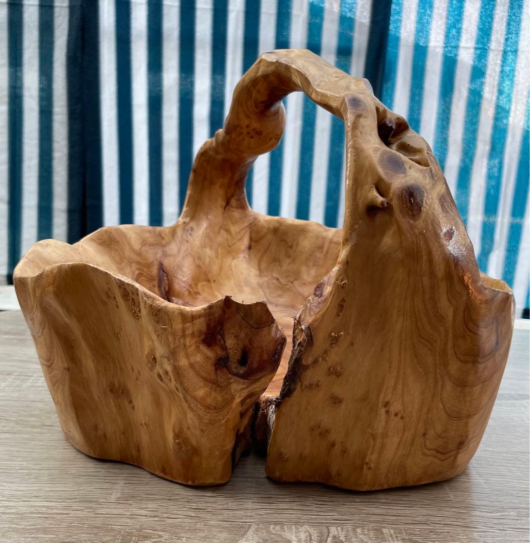 天然木  杉こぶ  バスケット  一刀彫