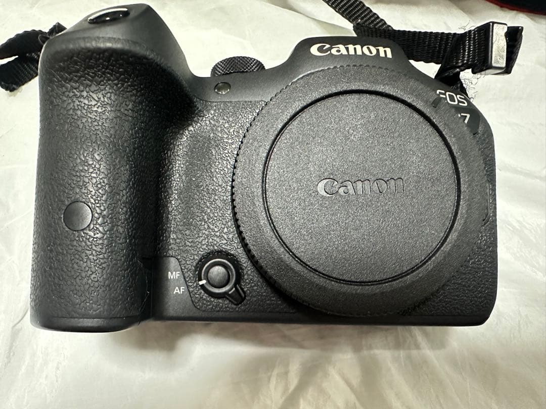 Canon EOS R7 ミラーレス一眼 カメラ