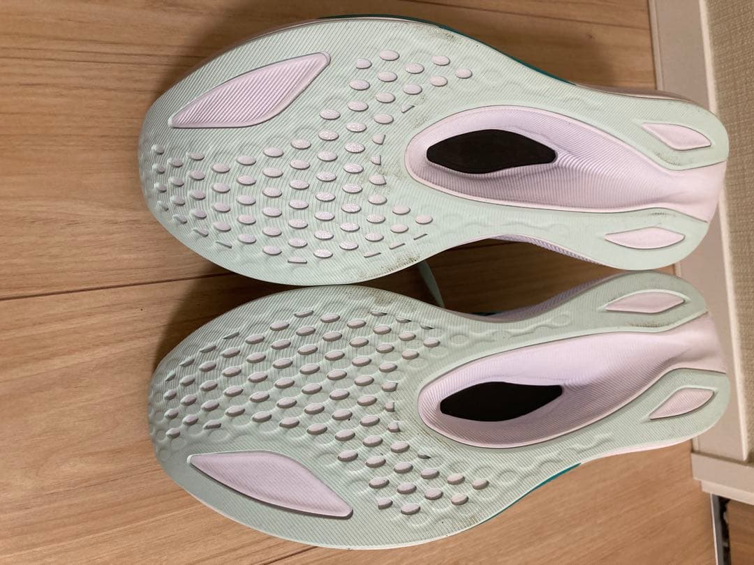 asics マジックスピード4 27.5cm ランニングシューズ