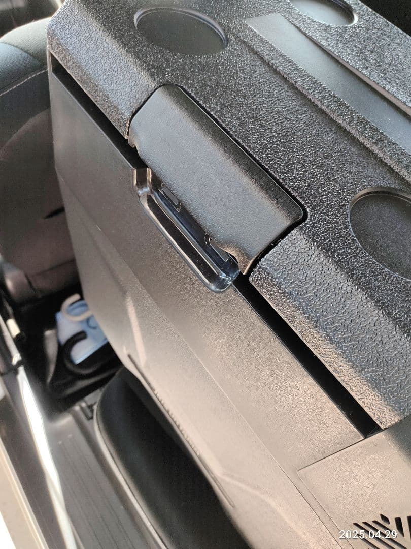 ポータブル冷蔵冷凍庫 IPD-4A-B 40Lオーヤマ