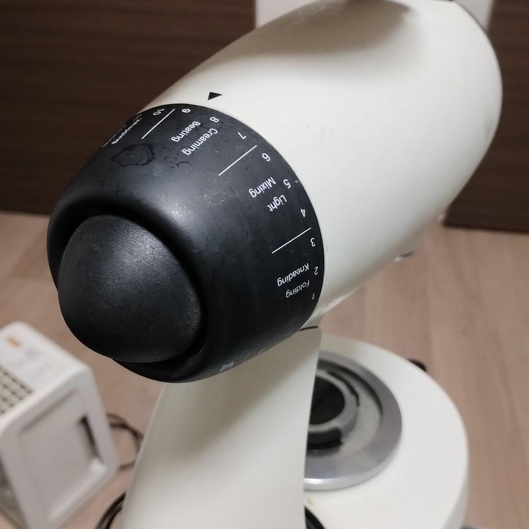 エレクトロラックス スタンドミキサー ESM945