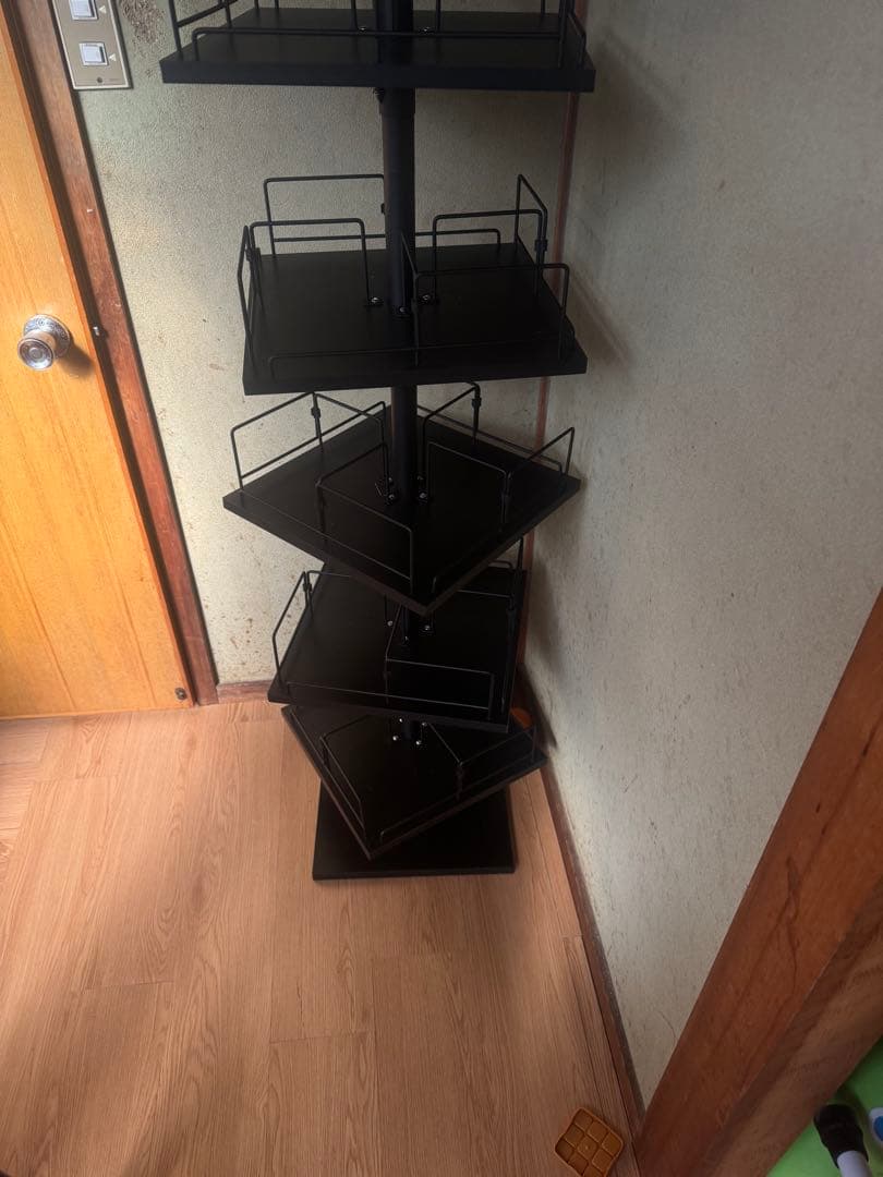 山善(YAMAZEN) 本棚 突っ張り 回転 大容量 全体耐荷重120kg