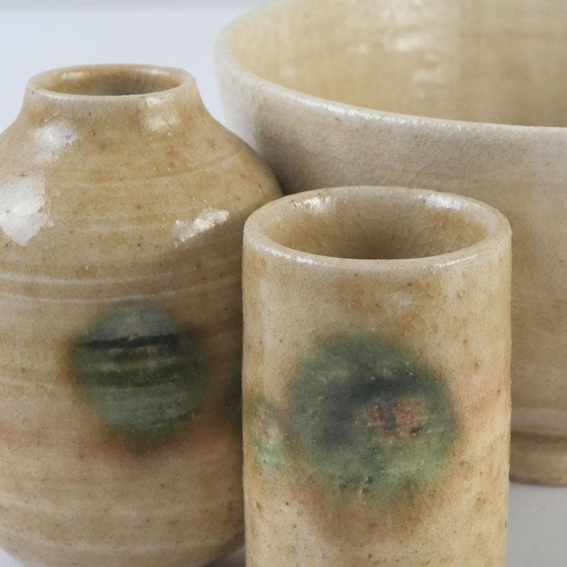 茶道具　桐木地本漆塗　利休茶箱　茶碗　棗　香合など　八点　一式　M　9549