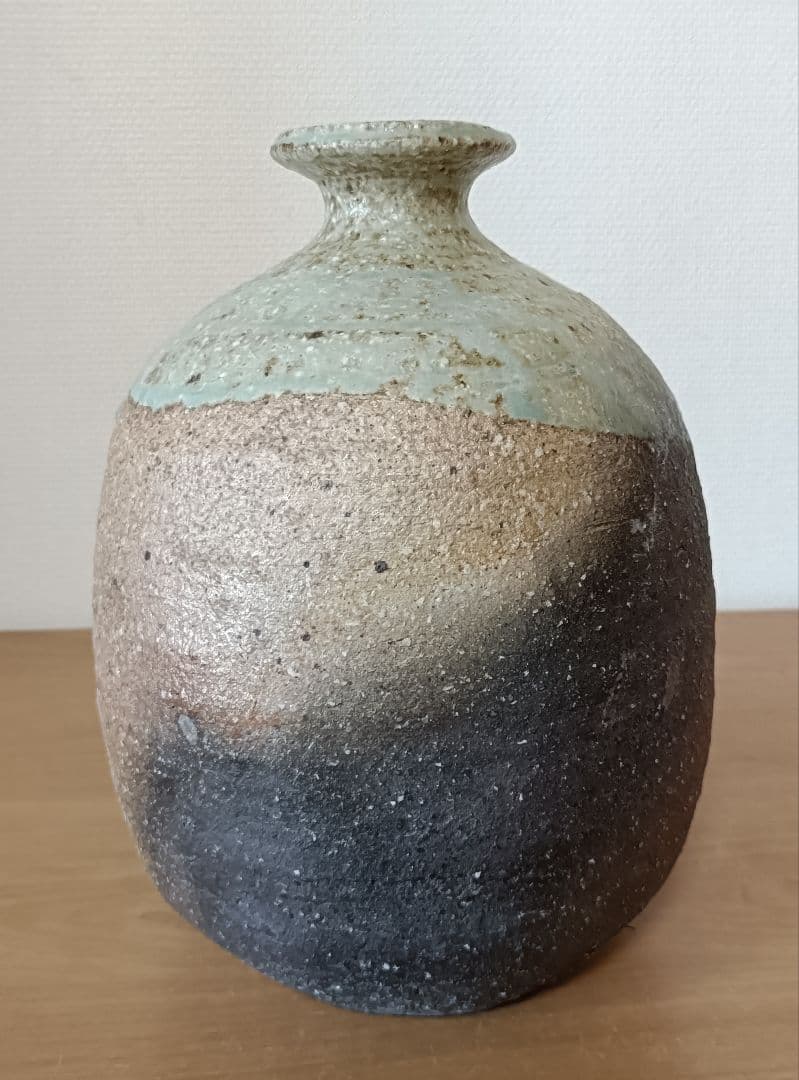 廣永窯 坪島土平作 伊賀大わび花入 灰被手　茶道具　伊賀焼花入