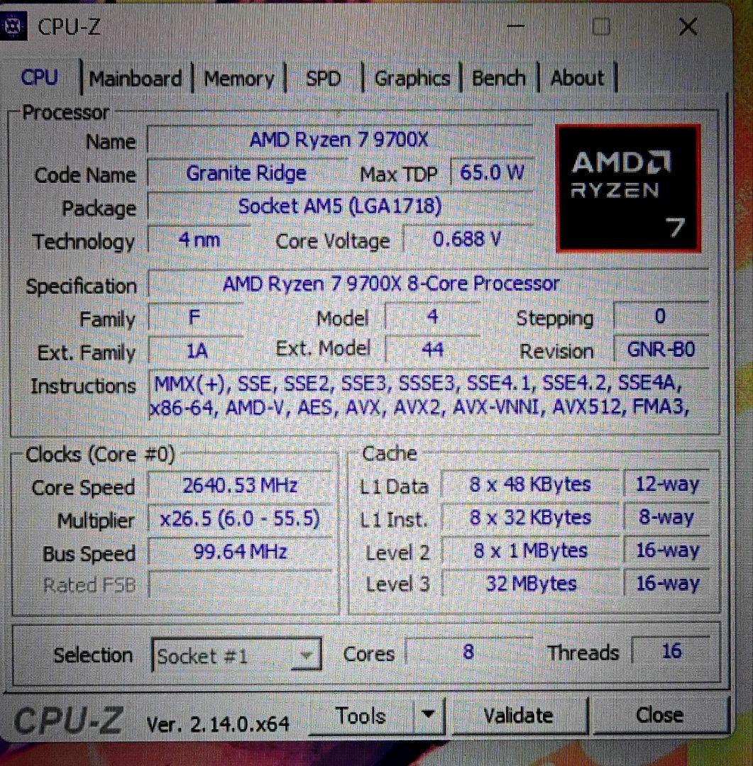 CPU Ryzen7 9700x + ASRock B650 PG Lightning