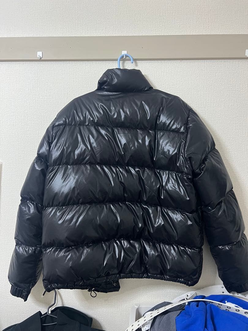 MONCLER ダウンジャケット
