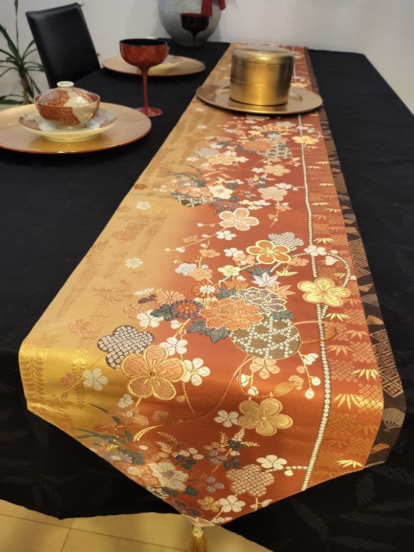 meru　A923★逸品‼️ ひな祭り‼️正絹テーブルランナー2m12cm