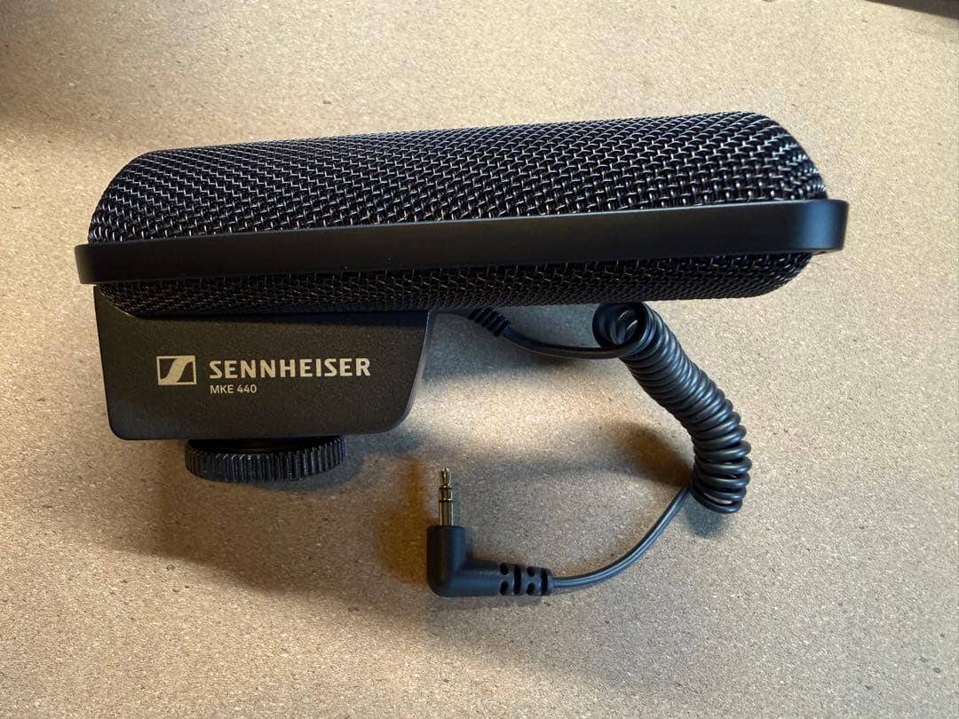 極美品　ゼンハイザー MKE 440 指向性ステレオマイク