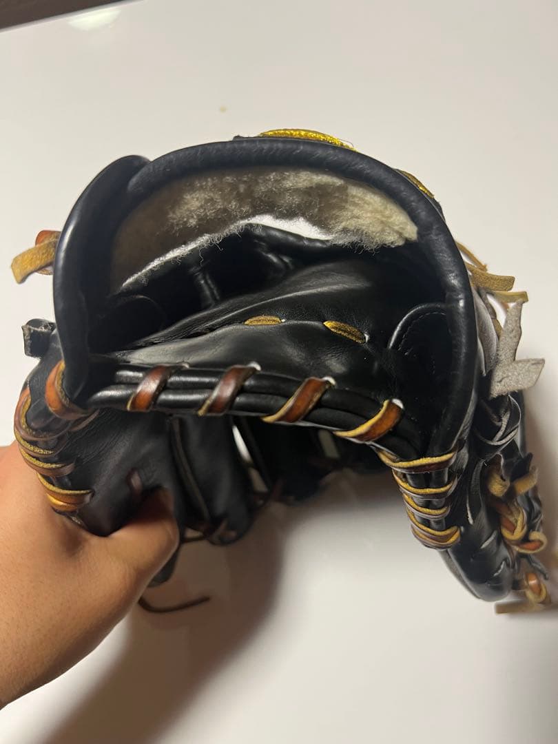 アトムズ　硬式グローブ　内野手用　ATOMS