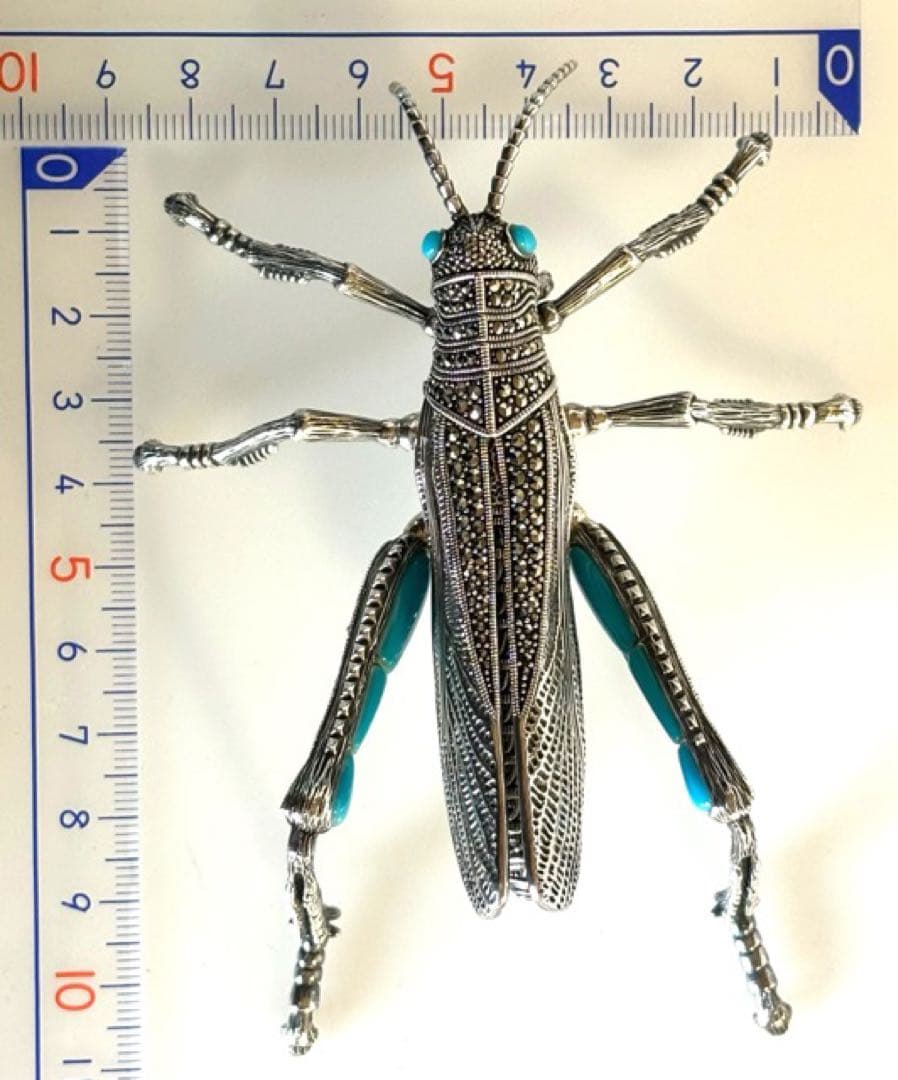 シルバー製トルコ石装飾バッタ