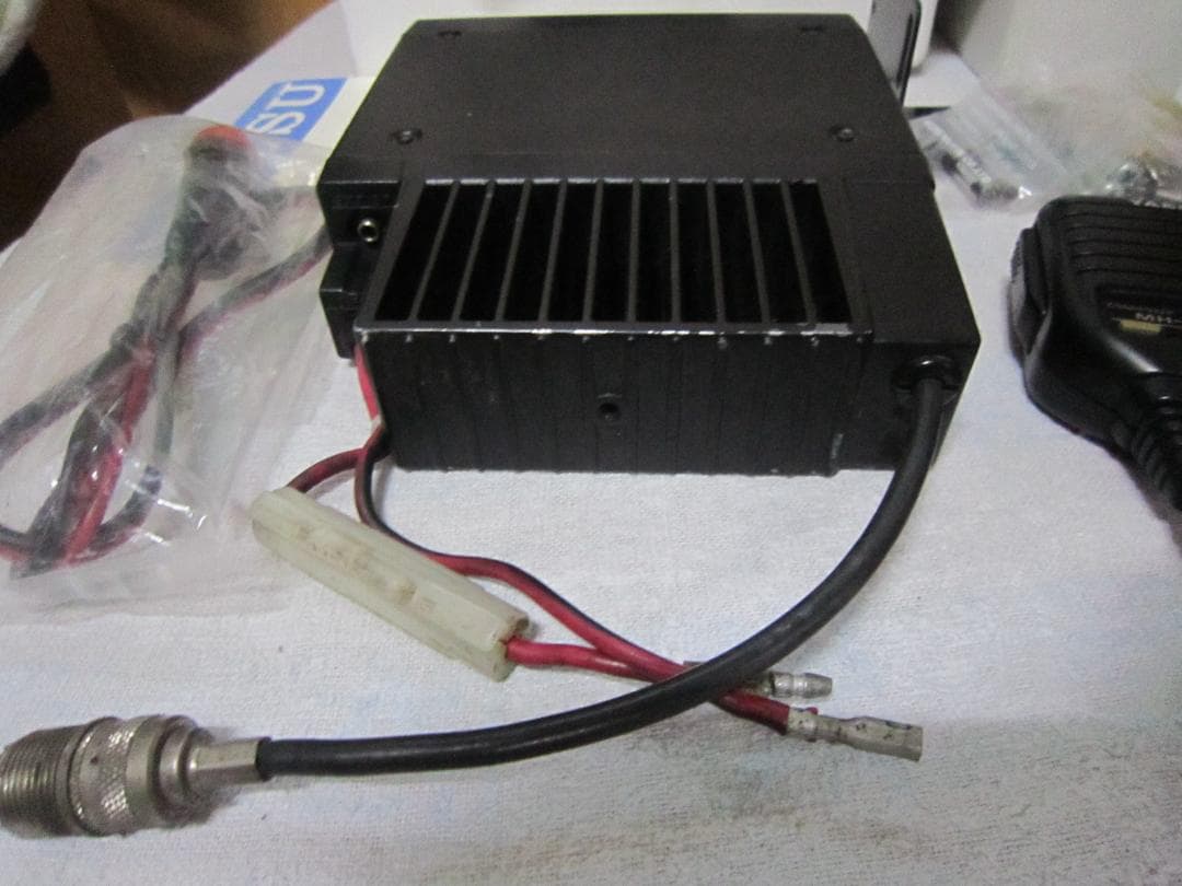 ヤエス FT-715H 430M パワー機 中古/動作品 箱、取説、小物等付