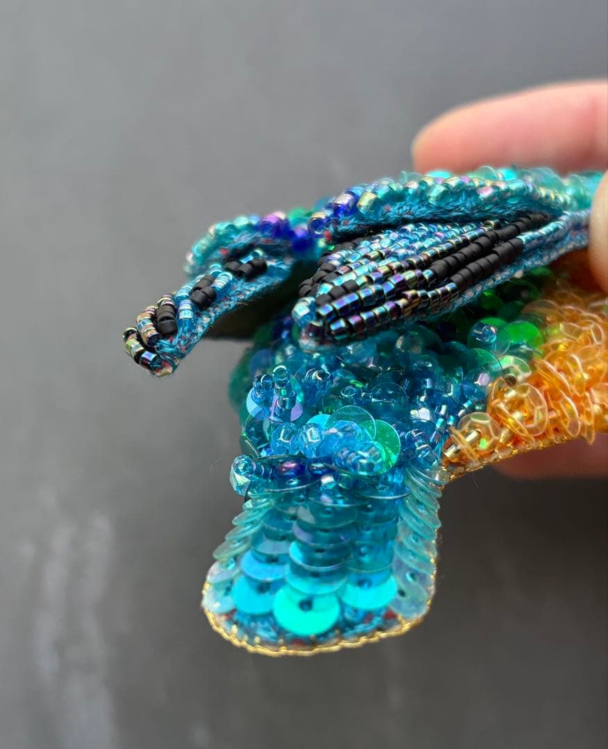 【ミヤコショウビン】ビーズ刺繍ブローチバッグチャーム